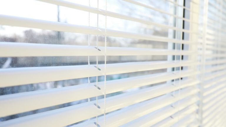 Home Depot vs. Lowe's: Which Offers Better Deals on Blinds?